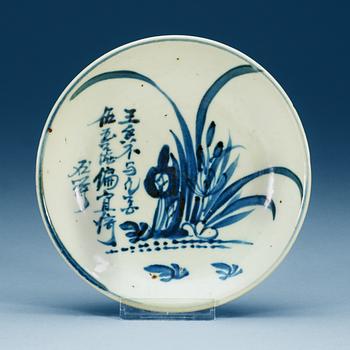1760. A blue and white dish, Ming dynasty, Tianqi (1621-27).