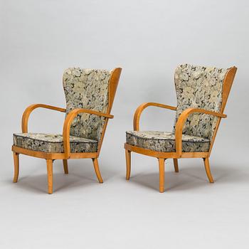 Werner West, a pair of 1930s/40s armchairs for Wilh. Schaumannin Vaneritehdas Oy, Jyväskylä, Finland.