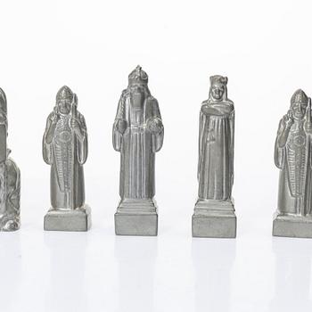 Tore Strindberg, Chess pieces, 32 pcs, Herman Bergmans Gjuteri, Stockholm.