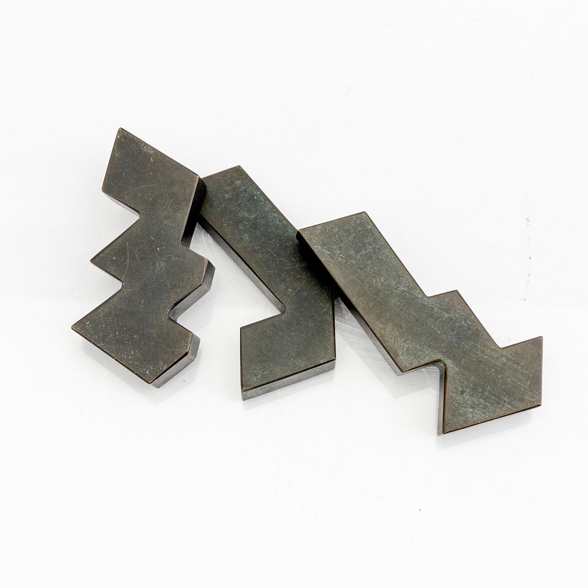 Carl Magnus, sculpture in three parts, bronze, signed -97.