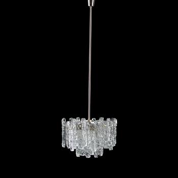 TAKLAMPA, "Ice block chandelier", J.T Design, Kalmar, Österrike, 1960-tal. Totalhöjd ca 104 cm.