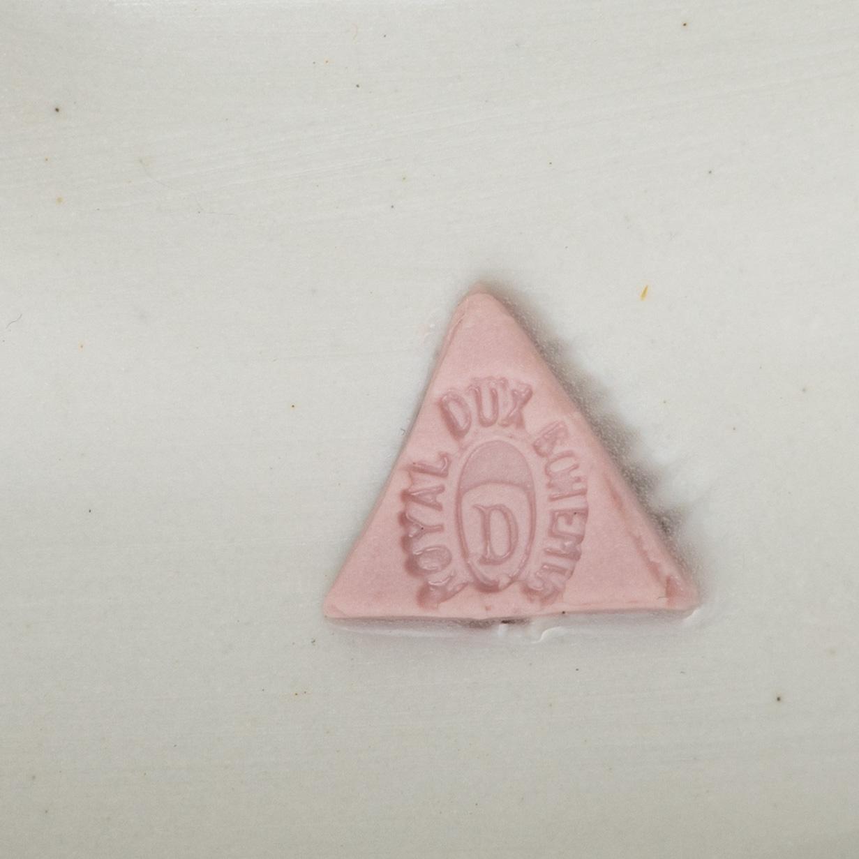 Figurin, porslin, Royal Dux, Tjeckoslovakien.