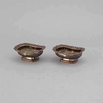 A pair of silver salt cellars, Solomon Royes, London 1820.