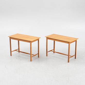 Josef Frank, a pair of tables, model 1106, Svenskt Tenn, before 1985.