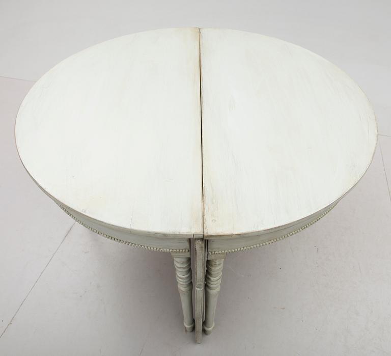 MATBORD, 2 delar, 1800-talets andra hälft.