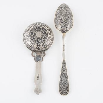 A Russian Silver Niello Ladle and a Spoon, Moscow 1869, and St Petersburg 1885.
