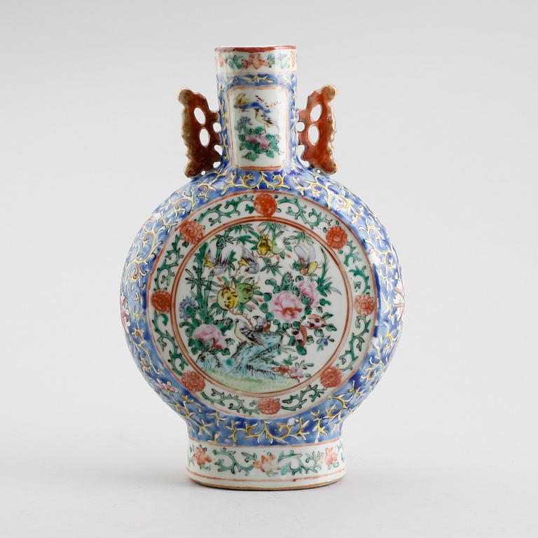PILGRIMSKRUS, porslin, Kina, 1800-tal.