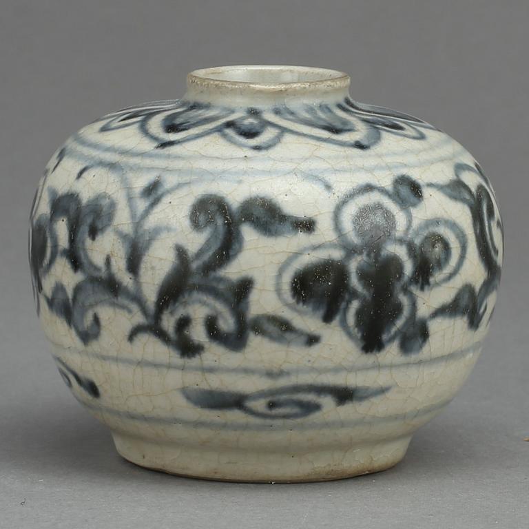 KRUKA, keramik, Kina, Mingdynastin (1368-1643).