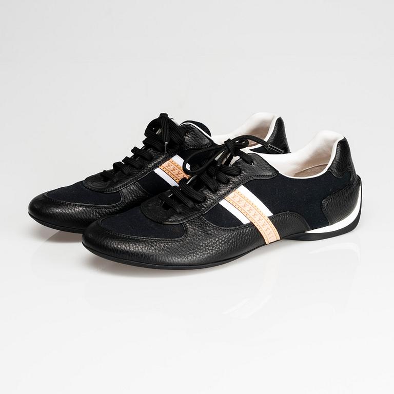 SKOR, Louis Vuitton.