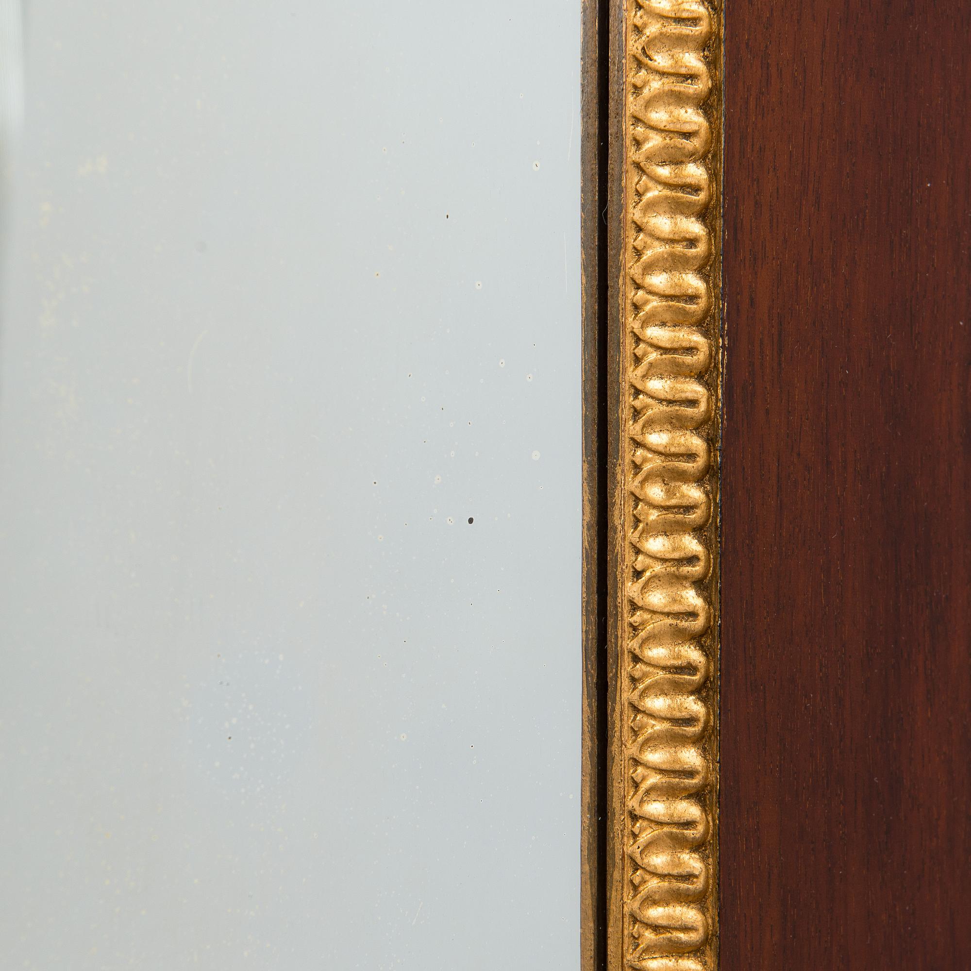 Spegel, empire, 1800-talets första hälft.