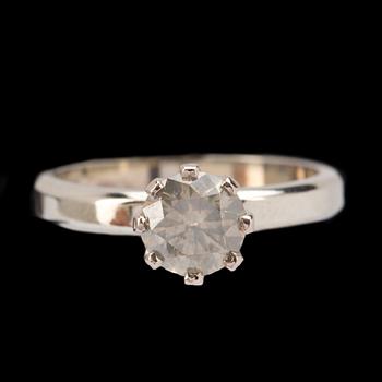 RING, 18k, briljantslipad diamant ca 1,00ct. Vikt ca 4,5g.