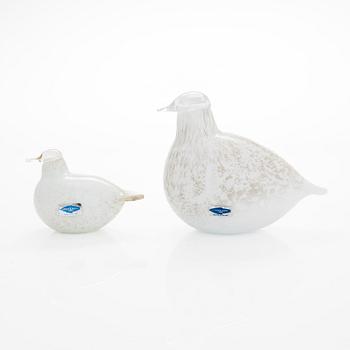 Oiva Toikka, Glass birds, 'Willow Grouse' and 'Baby Willow Grouse' signed.