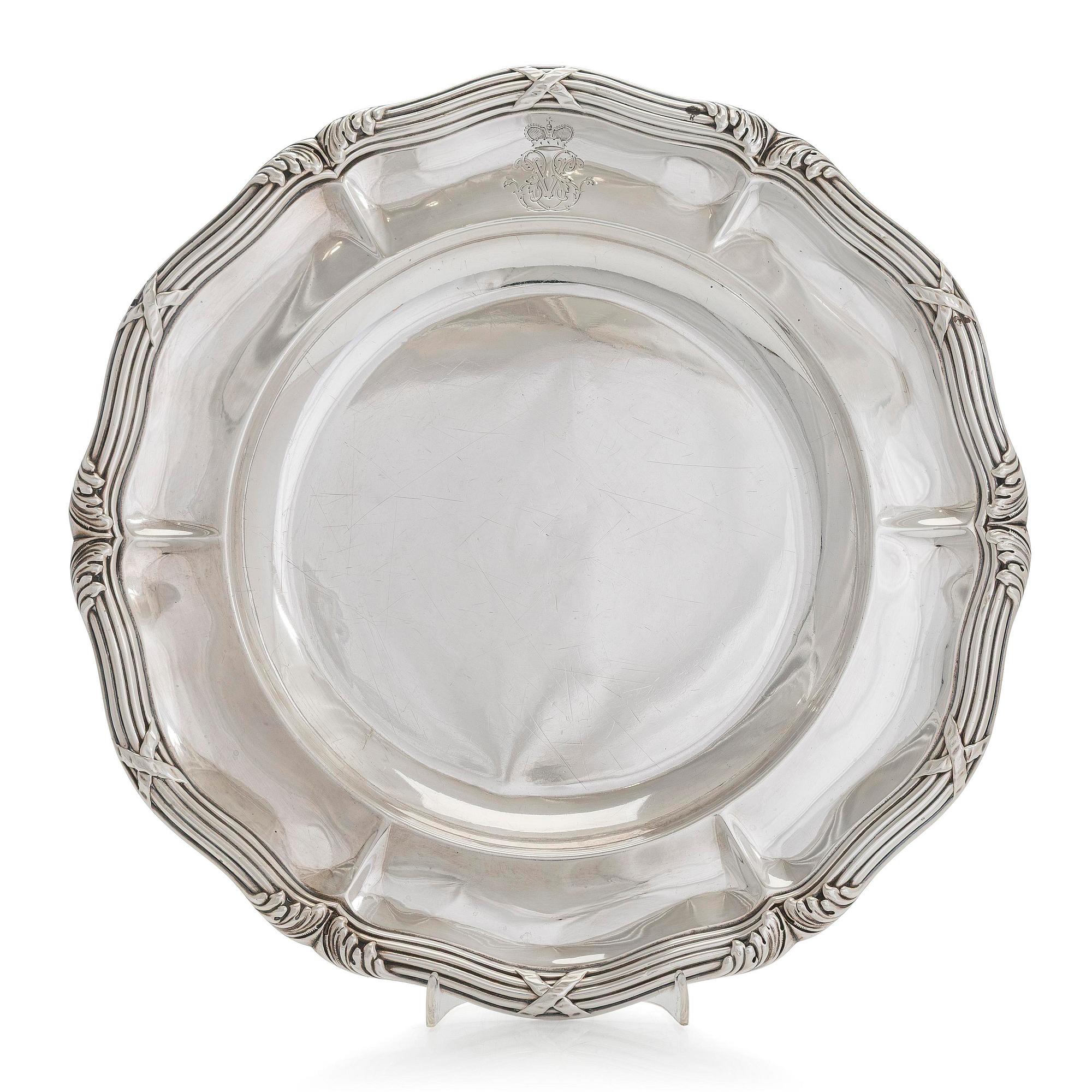An Odiot silver dish, Paris France, latter half of the 19th century.