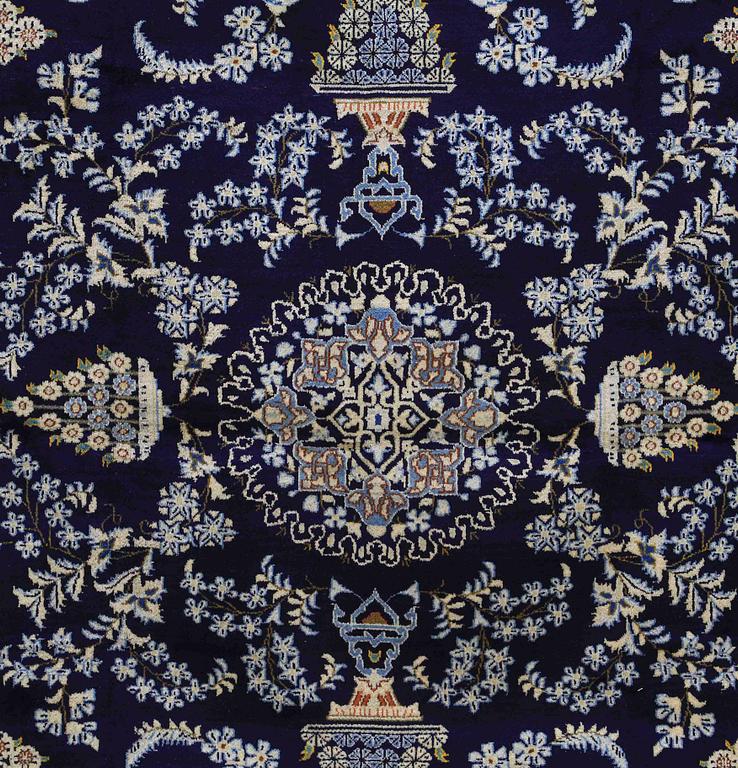 MATTA, Keshan , signerad, 410 x 277 cm.