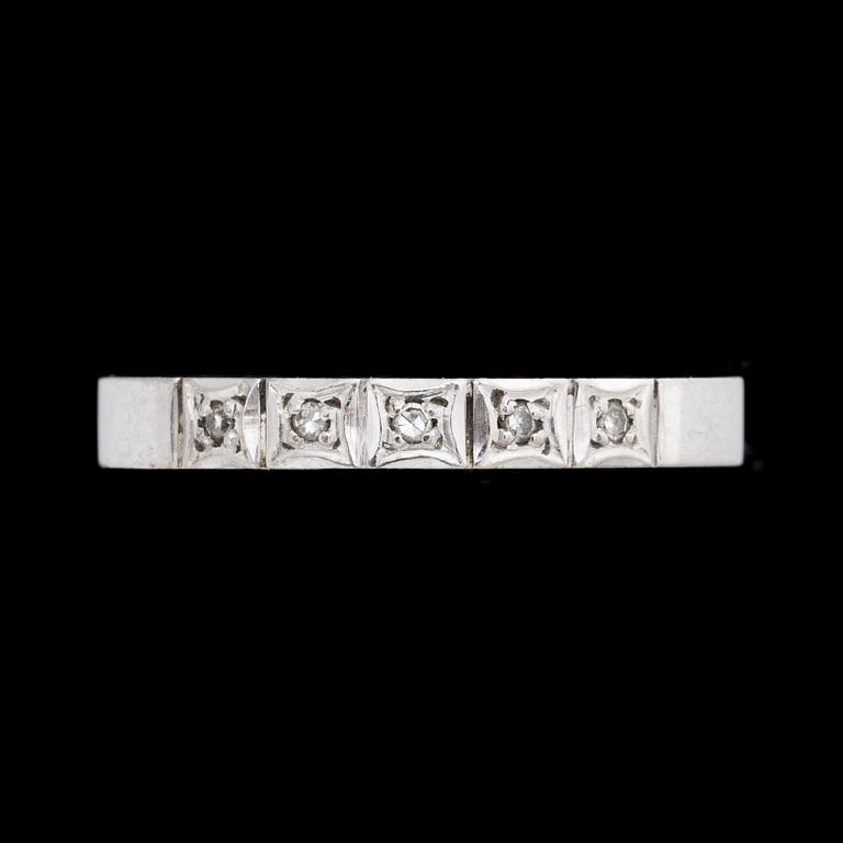 RINGAR, 3 st, 18K med åttkantslipade diamanter. Totalvikt ca 11,5g.