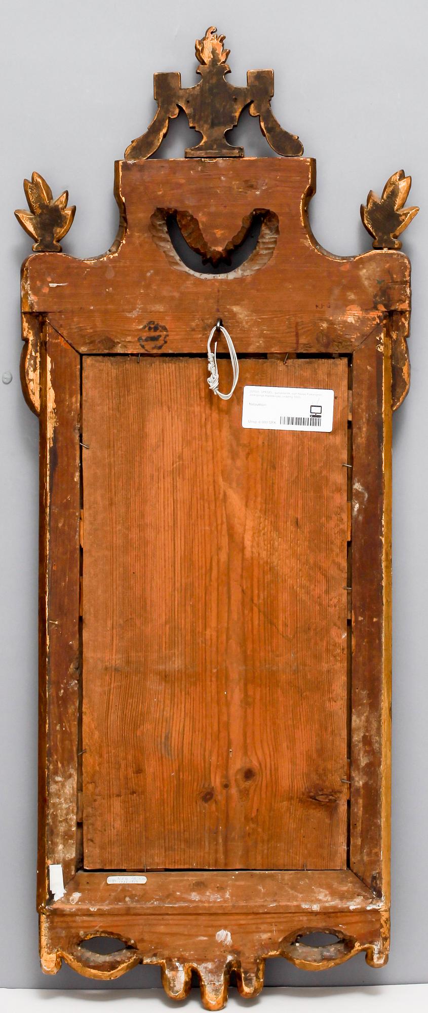 SPEGEL, gustaviansk, sign Niclas Falkengren, Jönköpings Hallstämpel, omkring 1800.