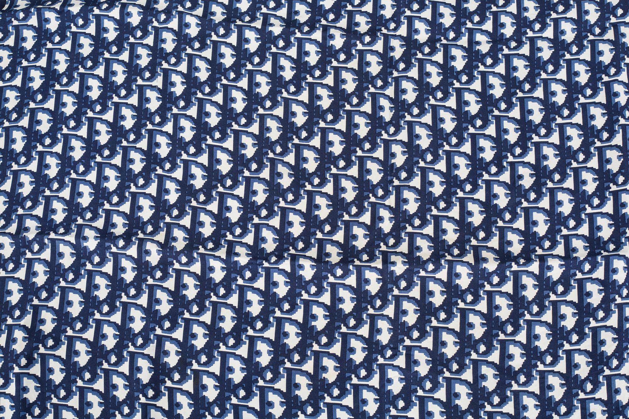 CHRISTIAN DIOR, scarf.