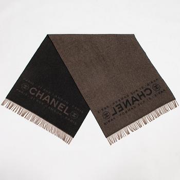 Chanel, shawl.