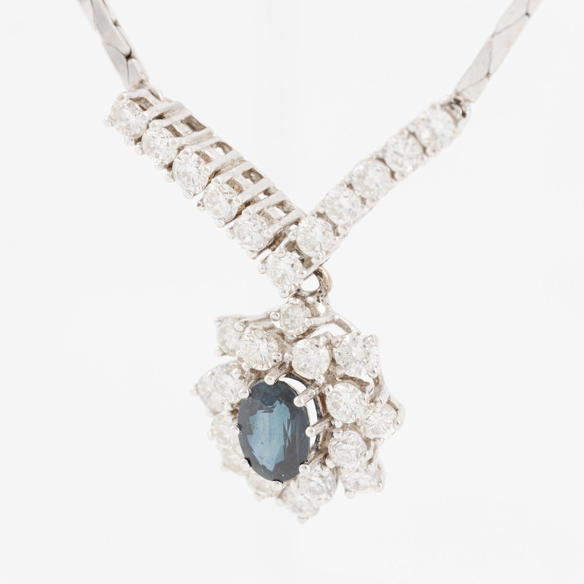 Necklace, 18K white gold with sapphire and brilliant-cut diamonds.