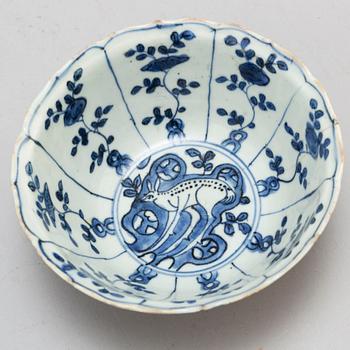 A blue and white bowl, Ming dynasty (1368-1644).