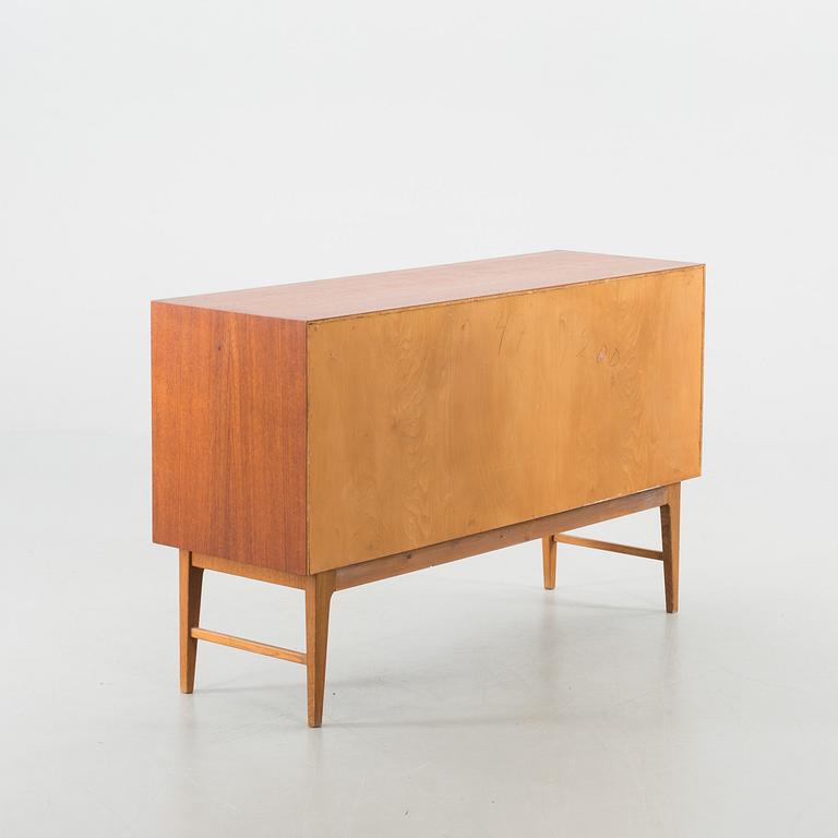 SIDEBOARD, teak. 1900-TALETS MITT.
