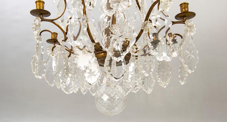 A Baroque style chandelier, 20th Century.