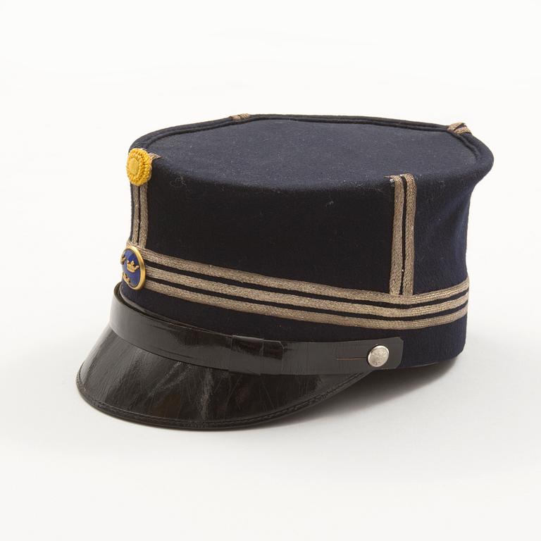 a Swedish early 20th Century four piece Swedish military uniform for captain at Svea Livgarde in Stockholm.