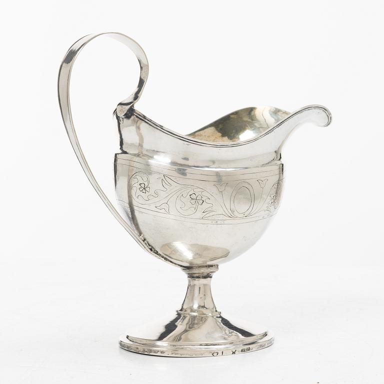 Carl Zacharias Schultz, gräddkanna, silver, (verksam 1819-1847) Tavastehus, Finland.