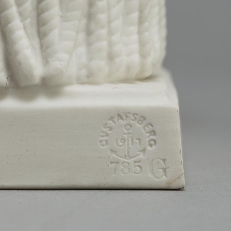 TWO PARIAN FIGURES, Gustafsberg 1911.