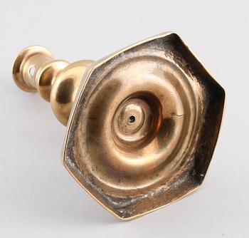 LJUSSTAKE, mässing, barock, 1600-tal.