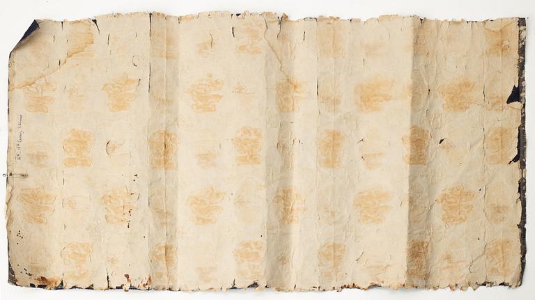 A Chinese silk fragment, Qing dynasty, 18/19th century.