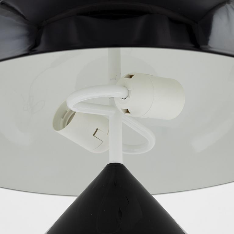 Vico Magistretti, 'Atollo' table lamp from Oluce, Italy.