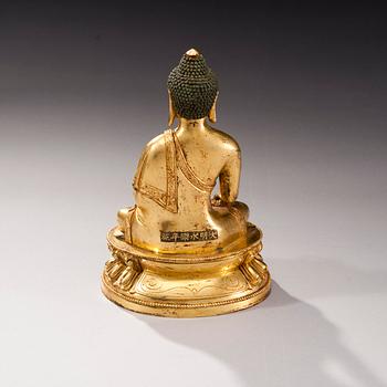 SKULPTUR, brännförgylld brons, Kina/Tibet 1900-talets senare hälft.