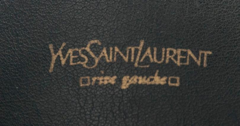 SKÄRP, 3 stycken, Yves Saint Laurent.