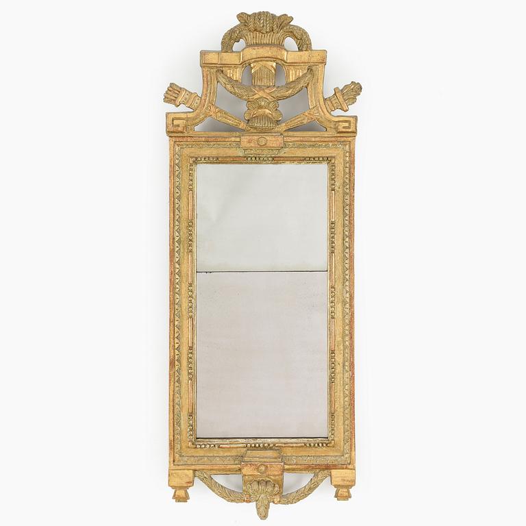 A Swedish gustavian mirror by Niclas Reding (master in Jönköping ca 1779-1825).