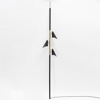 A mid 20th century floor lamp.