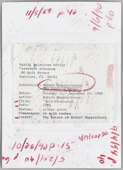 ROBERT MAPPLETHORPE, pressfotografi, silver gelatin på s.k. RC-papper, 1986.