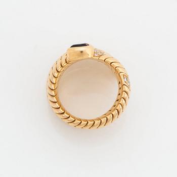 Bulgari ring "Spiga" 18K guld med en hjärtformad ametist och runda briljantslipade diamanter.