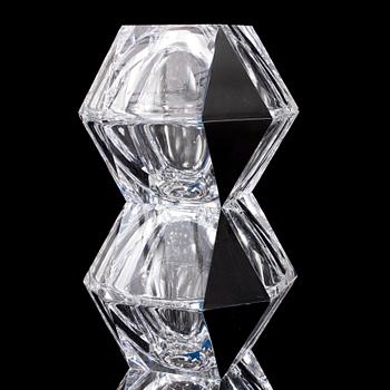 LARS HELLSTEN, a glass sculpture, Orrefors 1992.