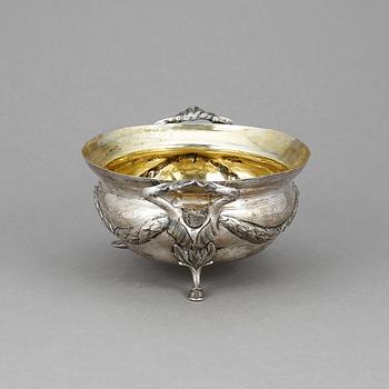 KONFEKTSKÅL, silver, rokoko, möjligen Jon Jonsen, Köpenhamn 1751. Vikt ca 281 gram.