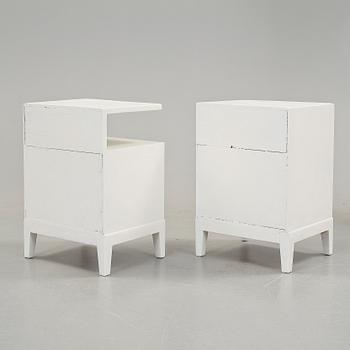 SÄNGBORD, ett par, 1930/40-tal.