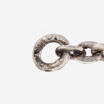 Tapio Wirkkala, halsband "Äpple", sterlingsilver, Kultakeskus, Tavastehus 1975.