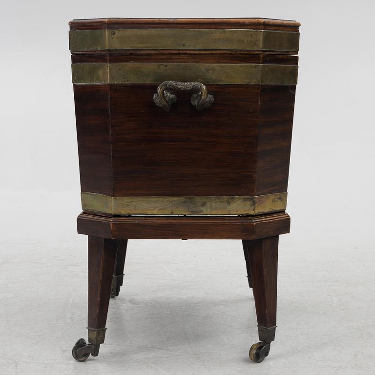 Wine cooler, 19th Century.