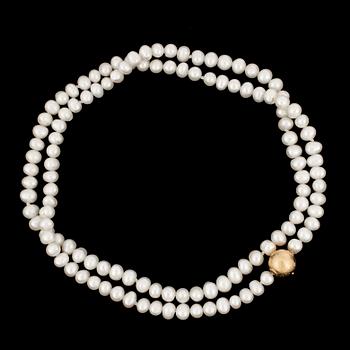 Ole Lynggaard · PÄRLCOLLIER, Ole Lyngaard, guldlås 18k.