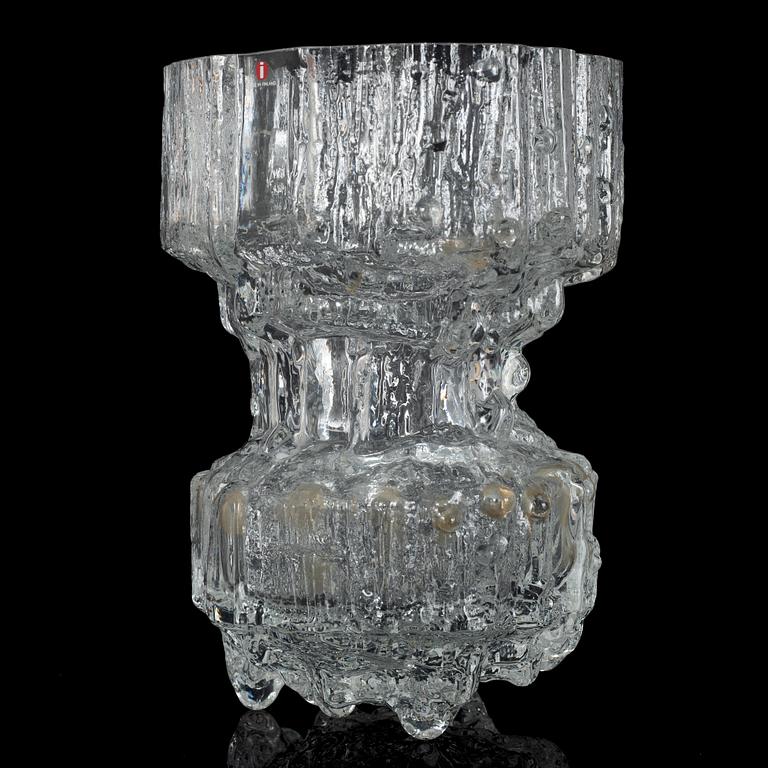 Tapio Wirkkala, a 'Gerania' glass vase, model 3431, Iittala, Finland.