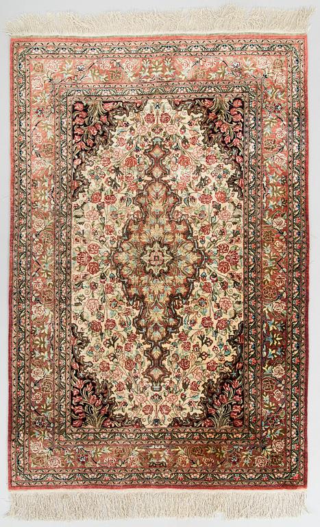 Matto, Persia. Ghom. Noin 150 x 100 cm.