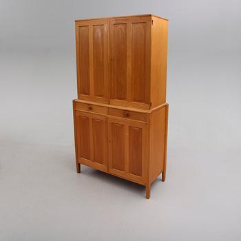 SKÅP, "Calmar Slott", Carl Malmsten, Åfors Möbelfabrik, 1900-talets andra hälft.