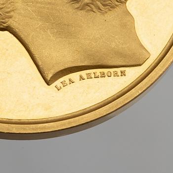 The Royal Illis Quorum medal in gold with chain awarded to Ludvig Berckhan Falkman.