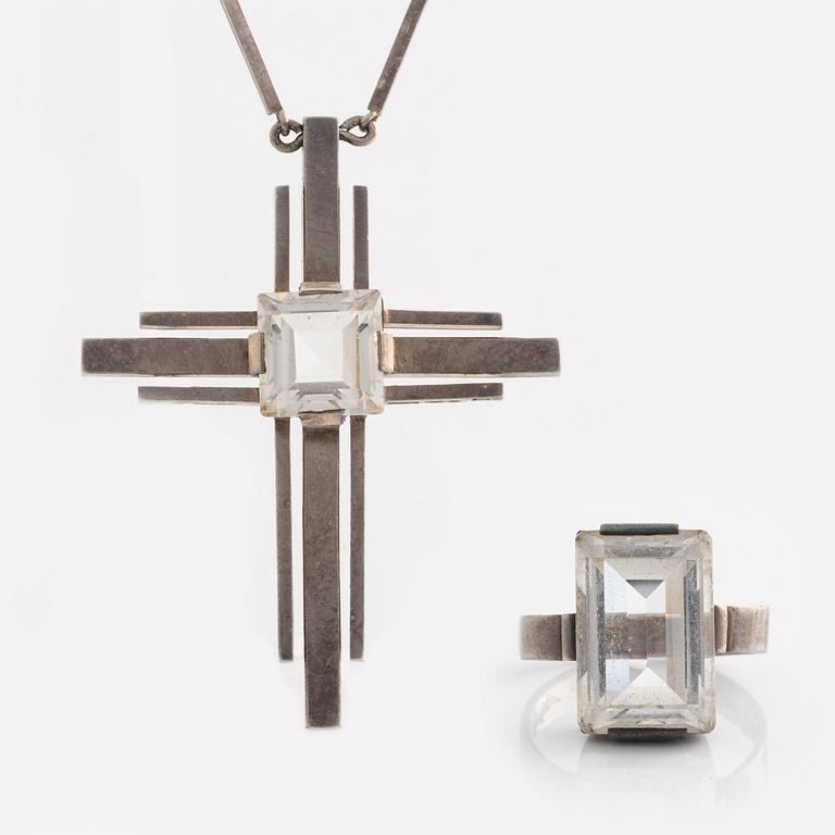 Pendant, cross and ring, Stigbert, silver with rock crystal.
