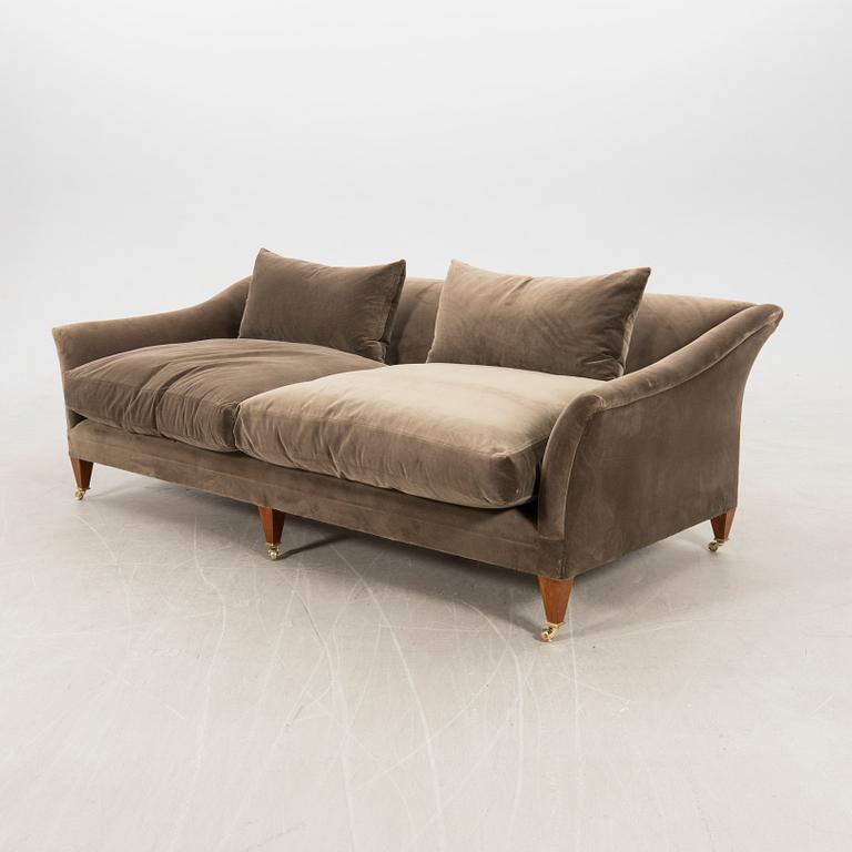 Rose Uniacke sofa "Drawing Room" England 21st century.